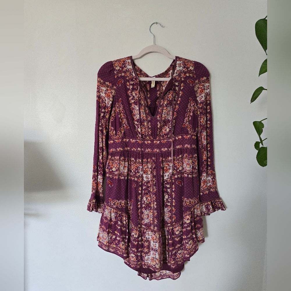 Free People Size XS long Sleeve Bohemian Short Dress Long Sleeves
